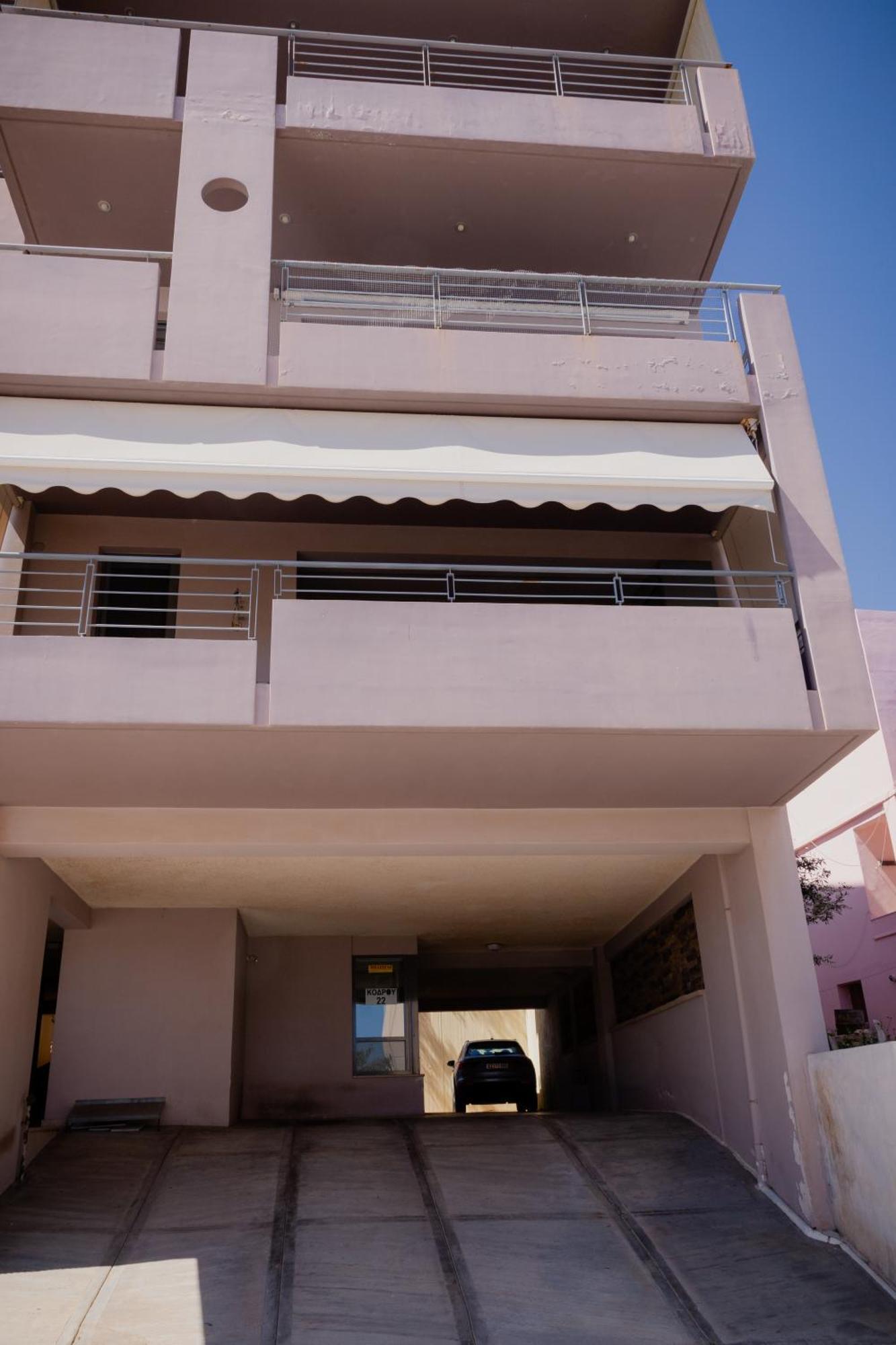 Lavrion Seagem Overview المظهر الخارجي الصورة